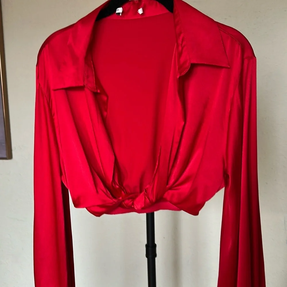 HOUSE‎ OF CB 'Laraine' Cherry Silk Blouson Top NWOT size S